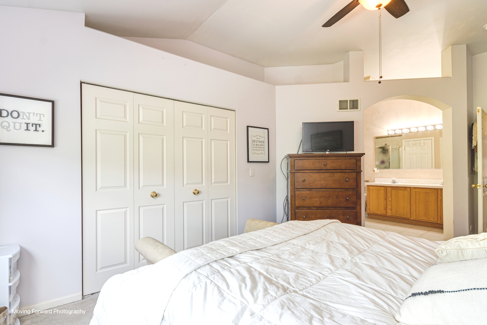 2320 Stonegate Road Algonquin, IL 60102 - Photo 18 of 33 Gallery Image 18