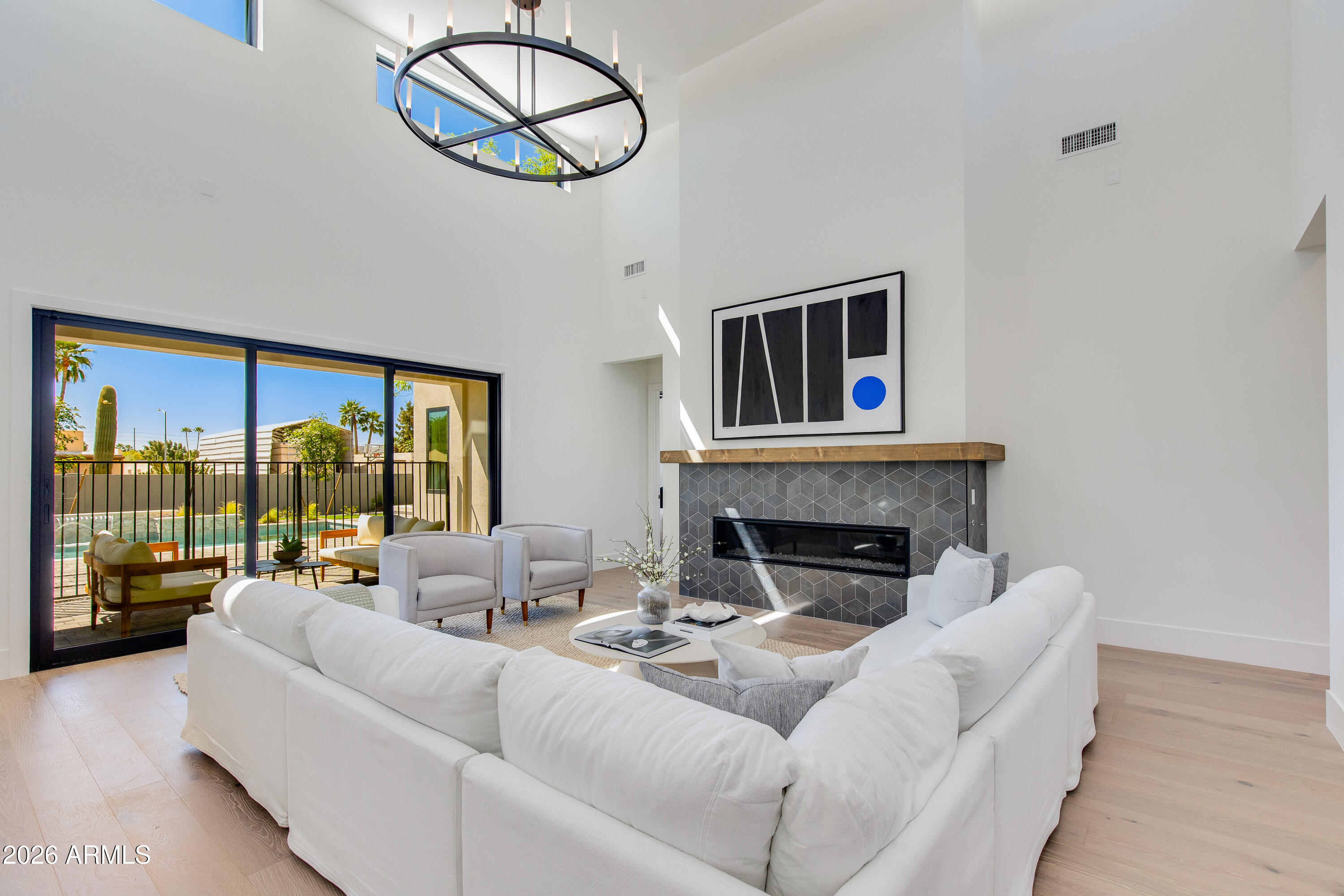 5439 East Bloomfield Road Scottsdale, AZ 85254 - Photo 3 of 68 12-Bloomfield