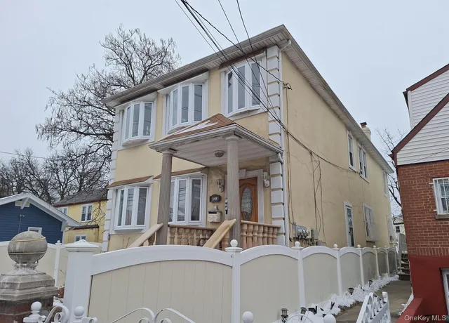 $775,000 | 349 Mundy Lane, Mount Vernon, NY 10550