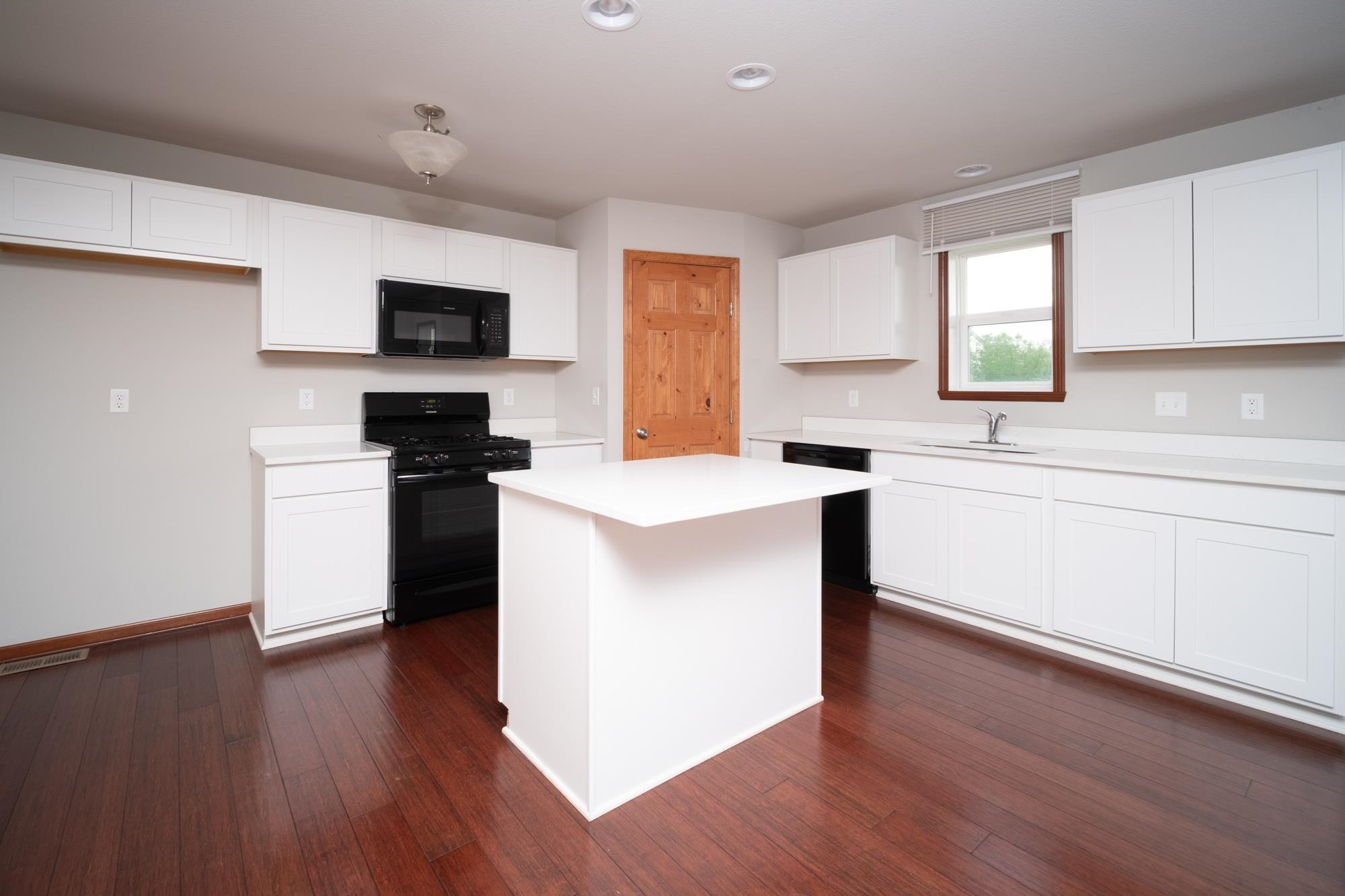 874 Foley Road Belvidere, IL 61008 - Photo 3 of 23 Gallery Image 3