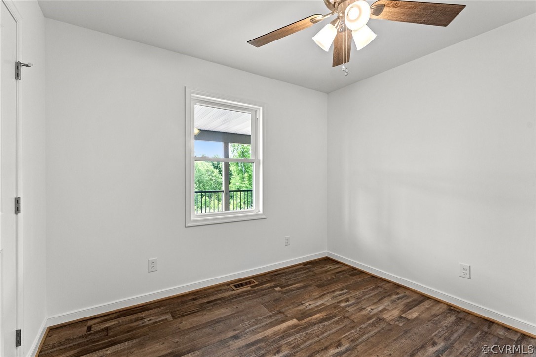 5731 Cottage Road Blackstone, VA 23824 - Photo 20 of 32 Gallery Image 20