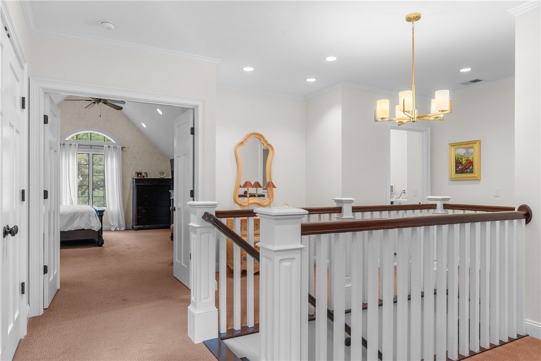 81 Valentine Circle Warwick, RI 02886 - Photo 31 of 49