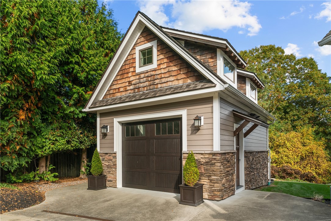 81 Valentine Circle Warwick, RI 02886 - Photo 48 of 49