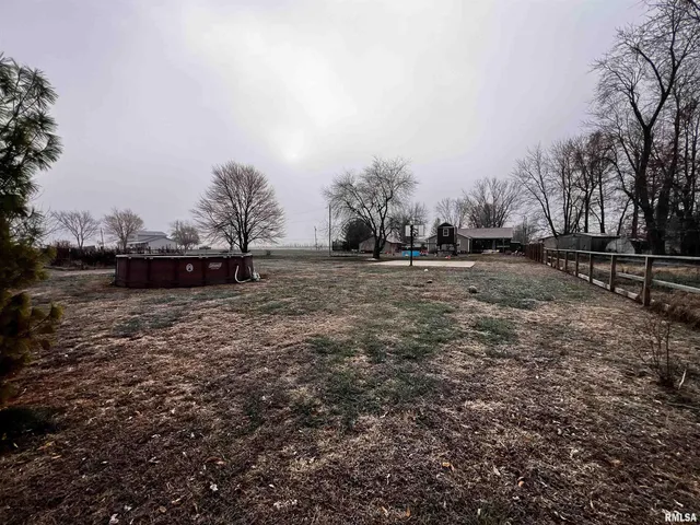 $170,000 | 829 East Jefferson Street, Ashley, IL 62808