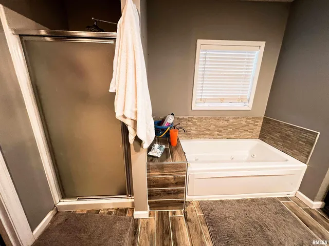 $170,000 | 829 East Jefferson Street, Ashley, IL 62808