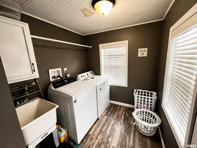 $170,000 | 829 East Jefferson Street, Ashley, IL 62808