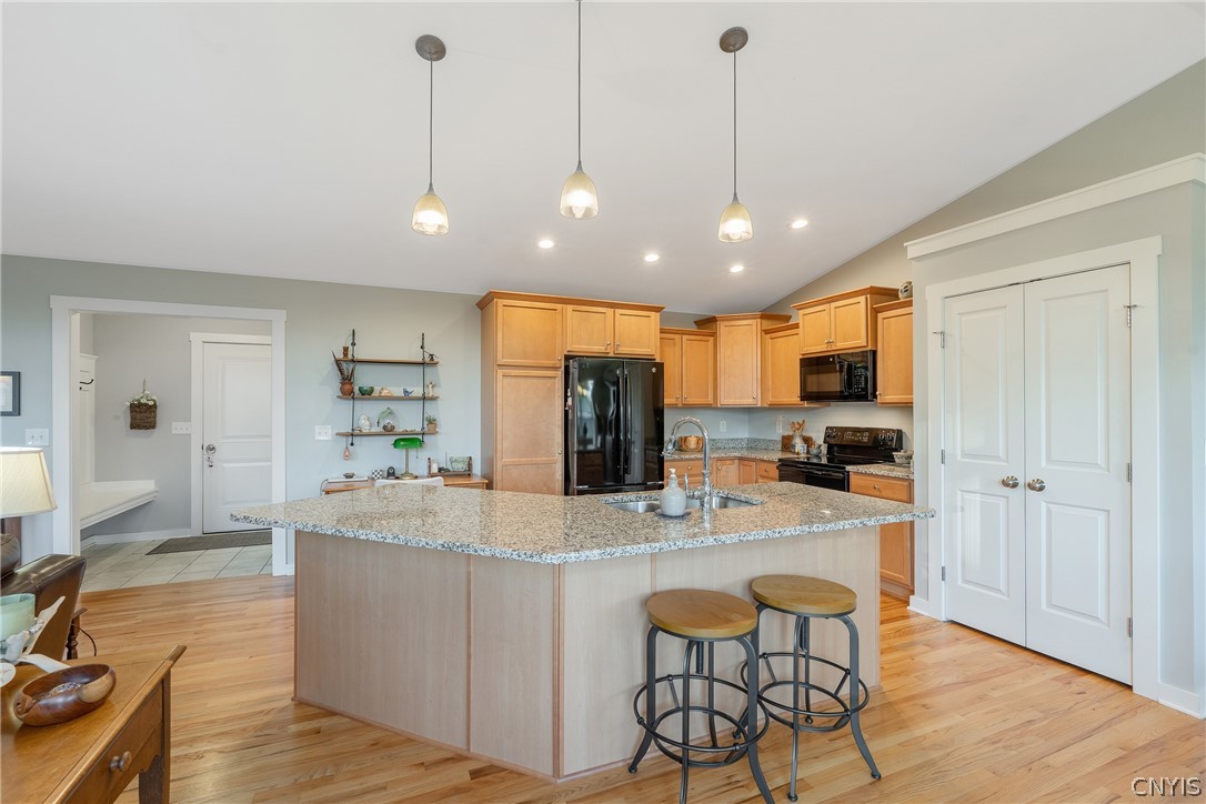 8728 North Entry Road Lysander, NY 13027 - Photo 13 of 41 Gallery Image 13