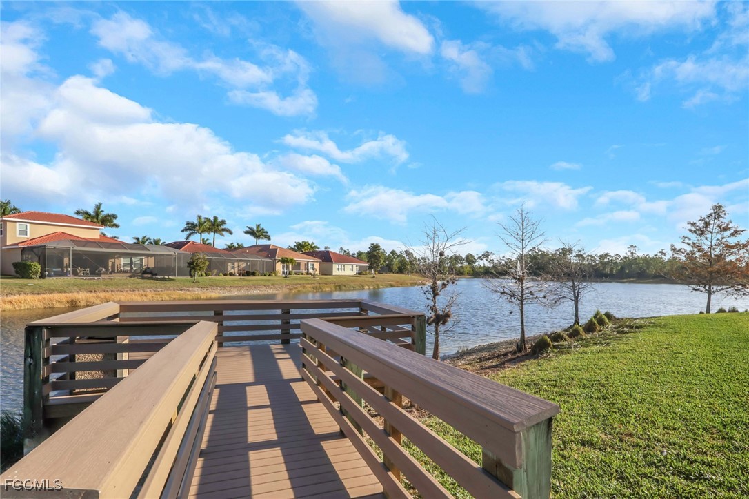 4210 Dutchess Park Road Fort Myers, FL 33916 - Photo 25 of 36 a view of a city from a balcony