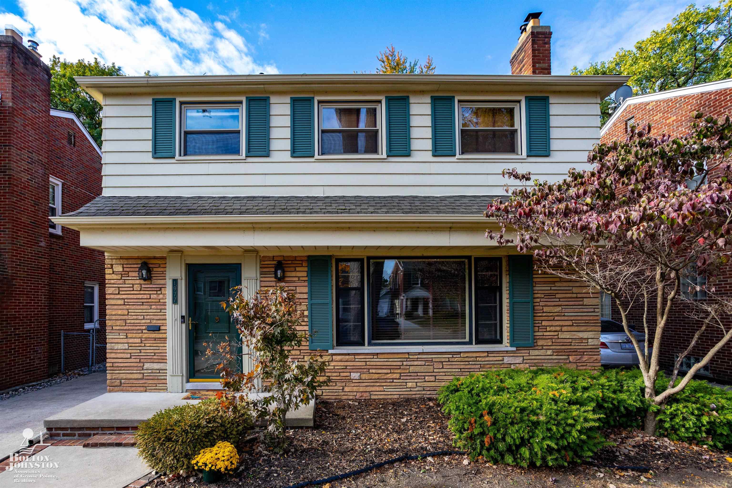 1977 Littlestone Road Grosse Pointe Woods, MI 48236 - Photo 1 of 34