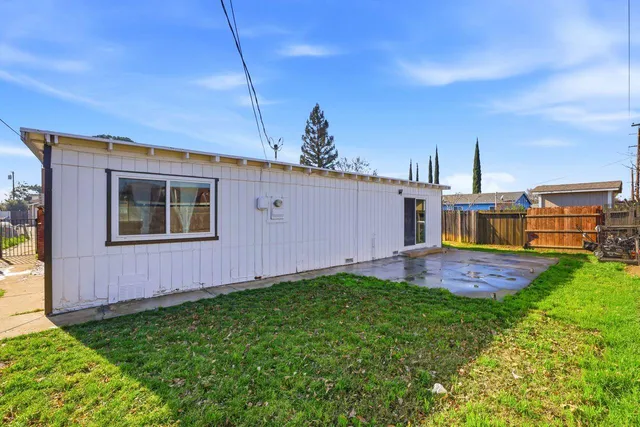 $410,000 | 2681 Meadowvale Avenue, Sacramento, CA 95822
