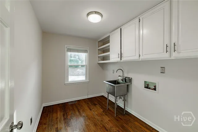 $750,000 | 301 Skyline Parkway, Athens, GA 30606