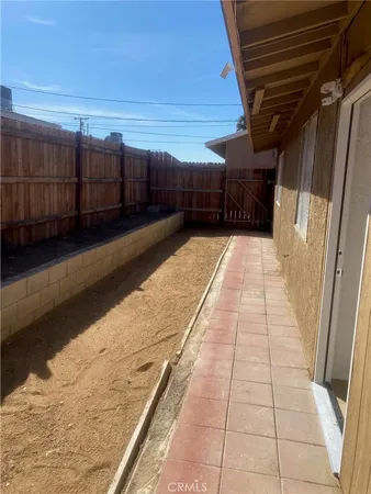 $1,500 | 16001 Green Hill Drive, Unit 2, Victorville, CA 92394