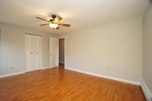 $1,750 | 109 English Village Road, Unit 201, Manchester, NH 03102