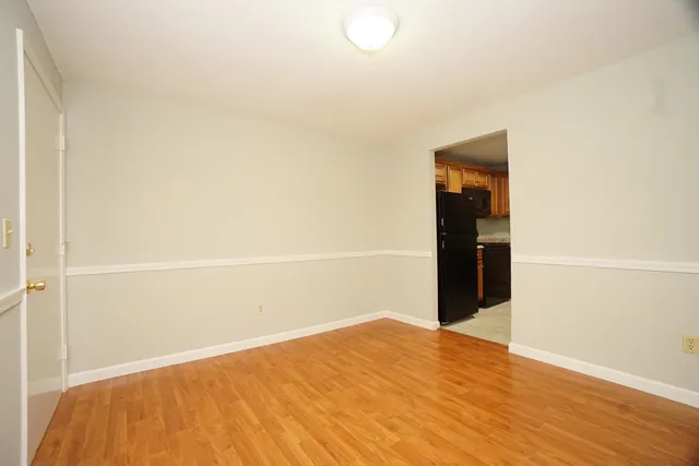 $1,750 | 109 English Village Road, Unit 201, Manchester, NH 03102