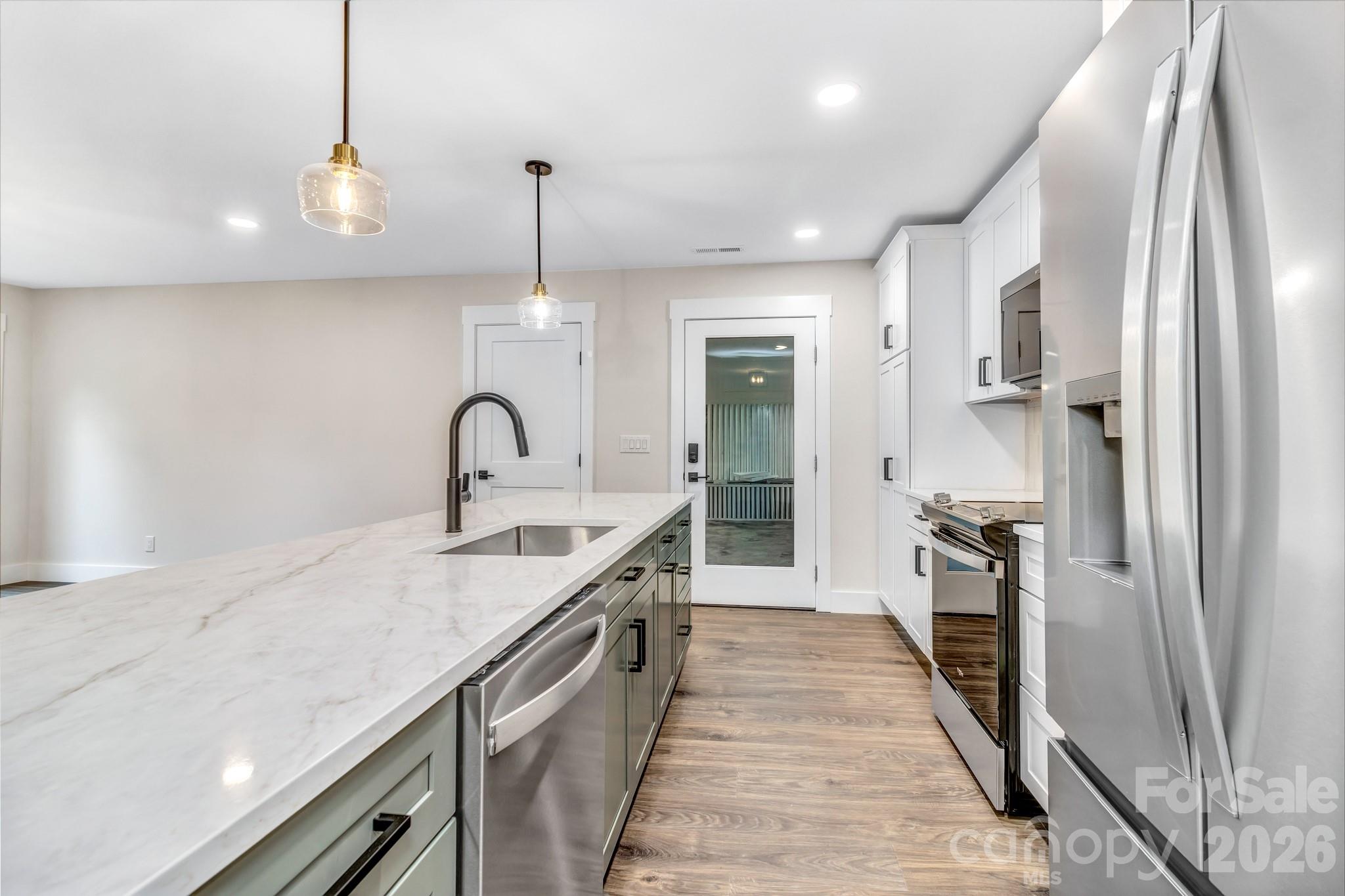4 Barnes Road Asheville, NC 28803 - Photo 13 of 45