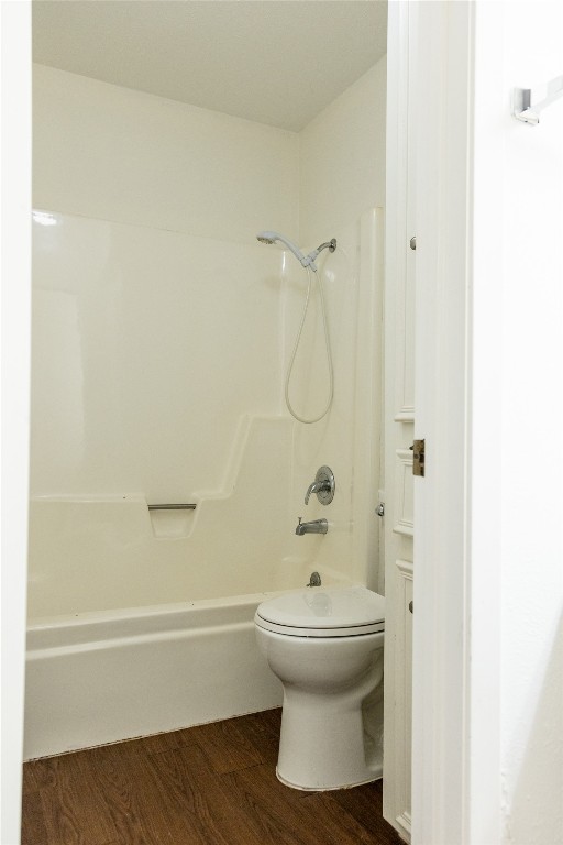 4205 Steve Scarbrough Drive Austin, TX 78759 - Photo 16 of 25 a bathroom with a sink and a toilet