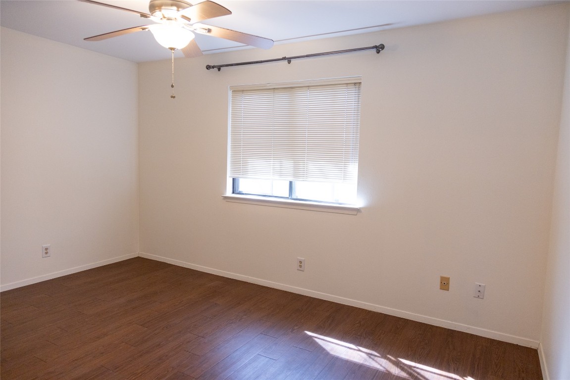 4205 Steve Scarbrough Drive Austin, TX 78759 - Photo 20 of 25 an empty room with a window