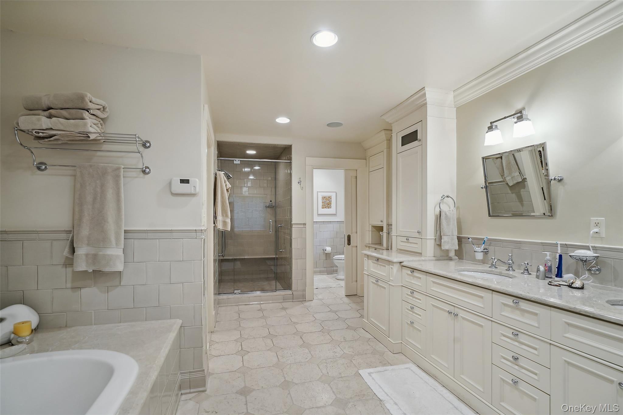 17 Eastwoods Road Pound Ridge, NY 10576 - Photo 16 of 28