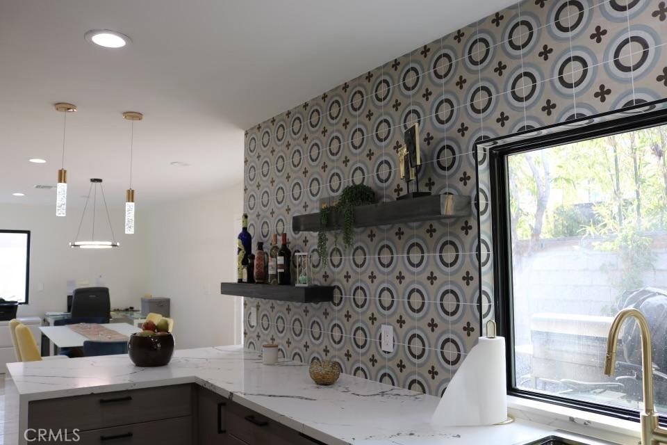 225 South Cahuilla Road Palm Springs, CA 92262 - Photo 2 of 11