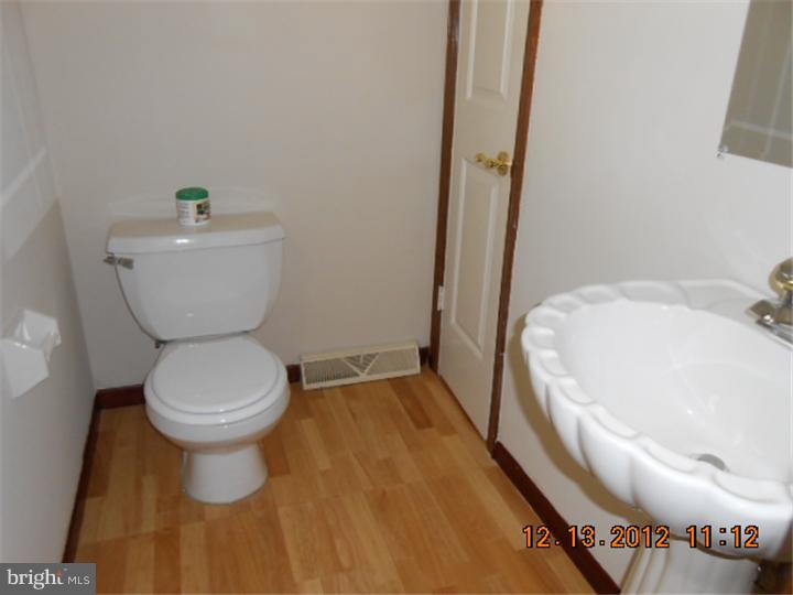 691 Cherry Tree Road Aston, PA 19014 - Photo 11 of 25 Half Bath