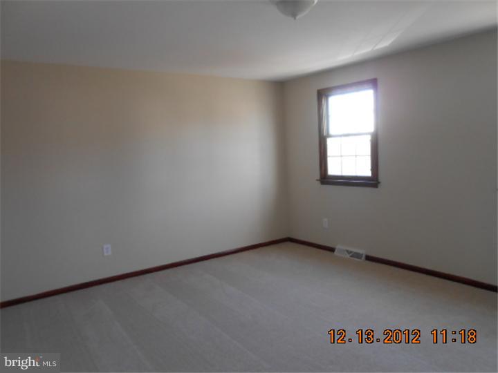 691 Cherry Tree Road Aston, PA 19014 - Photo 15 of 25 Bedroom - Main