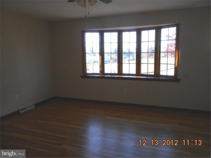 691 Cherry Tree Road Aston, PA 19014 - Photo 23 of 25 In-law Suite