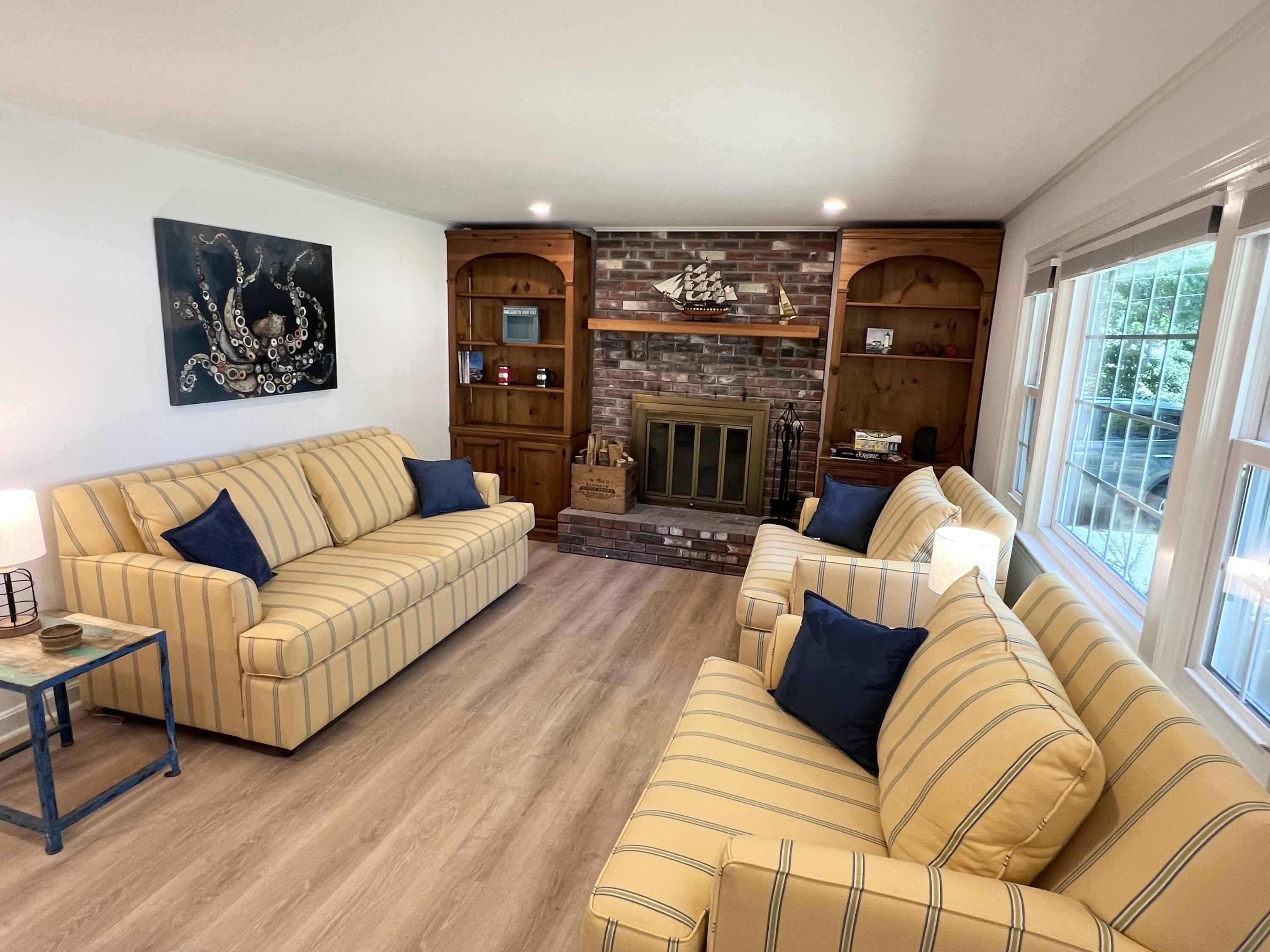 25 Skerry Road South Dennis, MA 02660 - Photo 3 of 22 IMG_4257