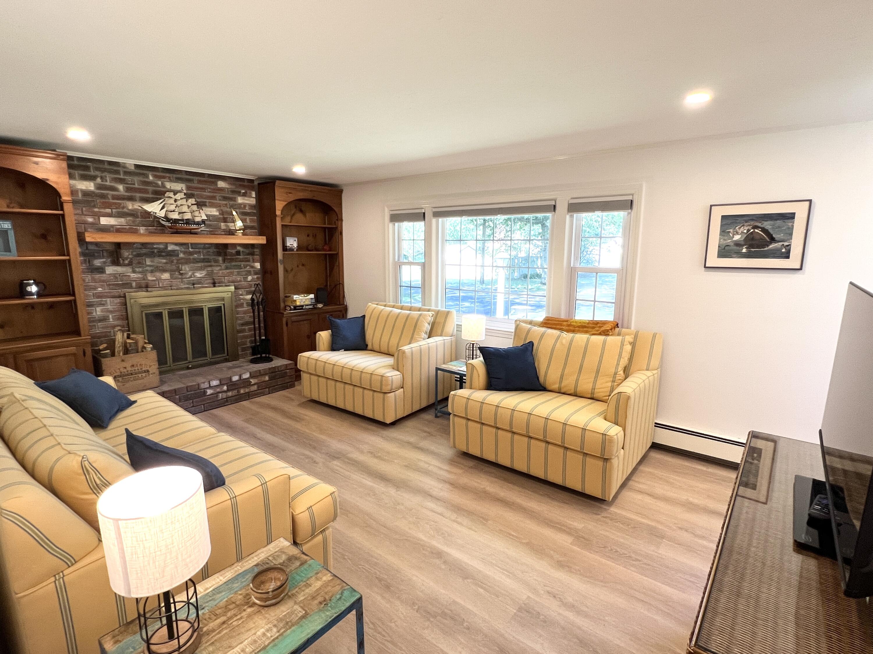 25 Skerry Road South Dennis, MA 02660 - Photo 4 of 22 IMG_4255