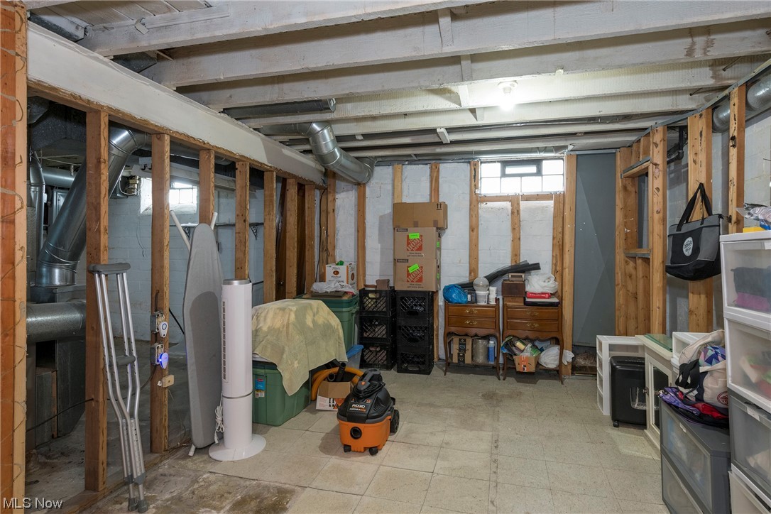 2321 Ralph Avenue Cleveland, OH 44109 - Photo 26 of 33 Basement