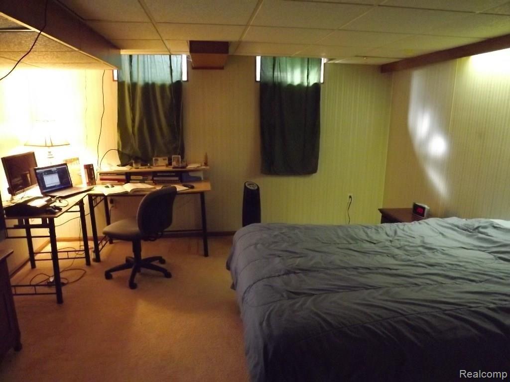 1867 Allenway Court, Unit 91 Rochester, MI 48309 - Photo 9 of 10 Basement Bedroom.jpg