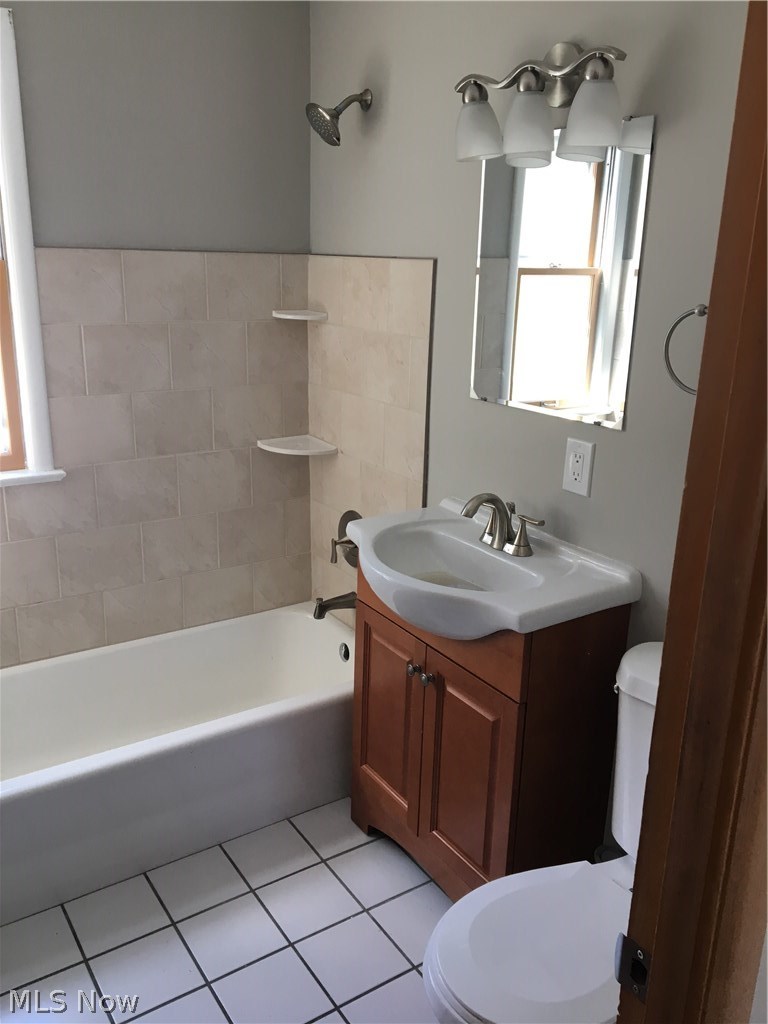 28806 Alton Road Wickliffe, OH 44092 - Photo 8 of 19 Gallery Image 8