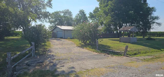 $95,000 | 5274 Norton Road, Odin, IL 62870