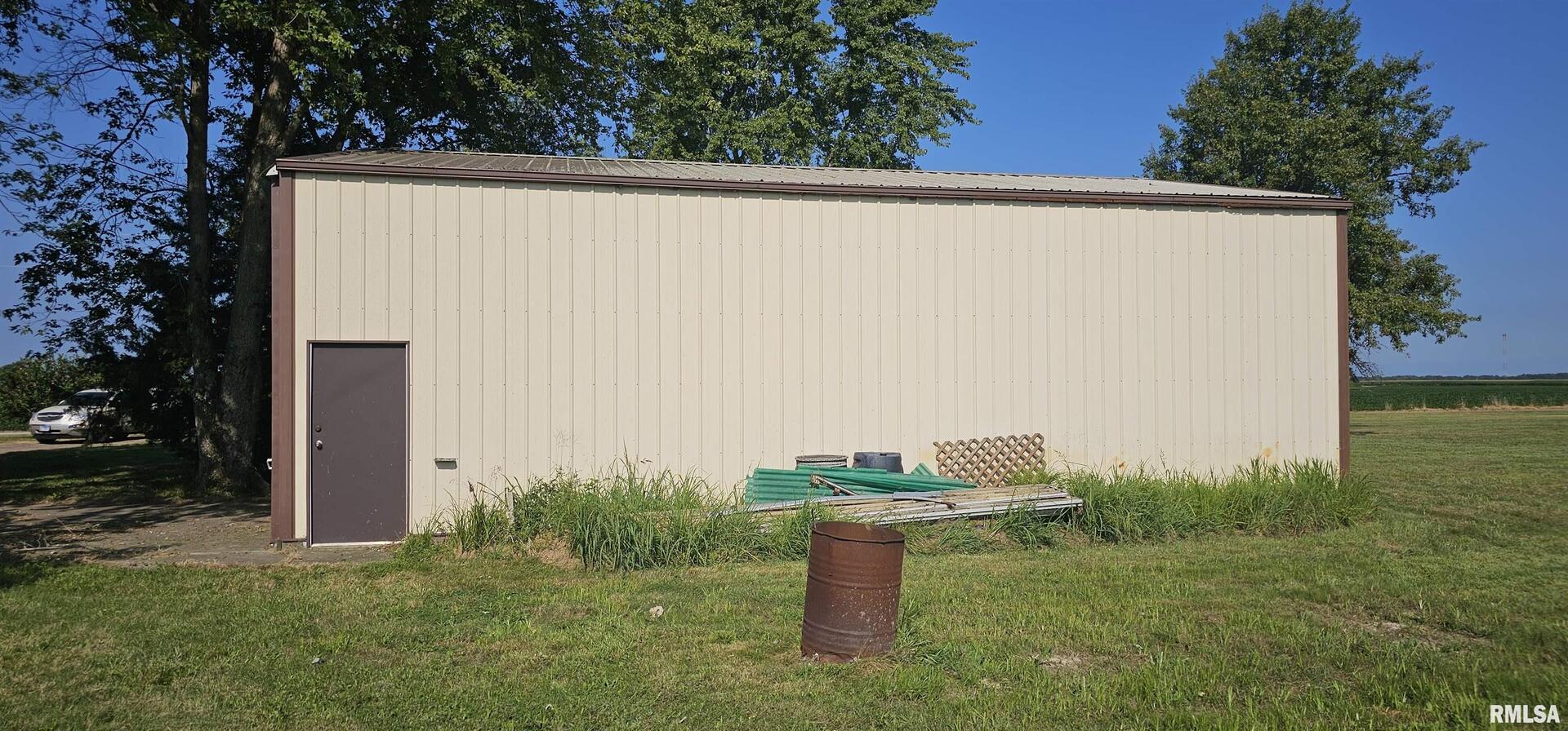 5274 Norton Road Odin, IL 62870 - Photo 8 of 33