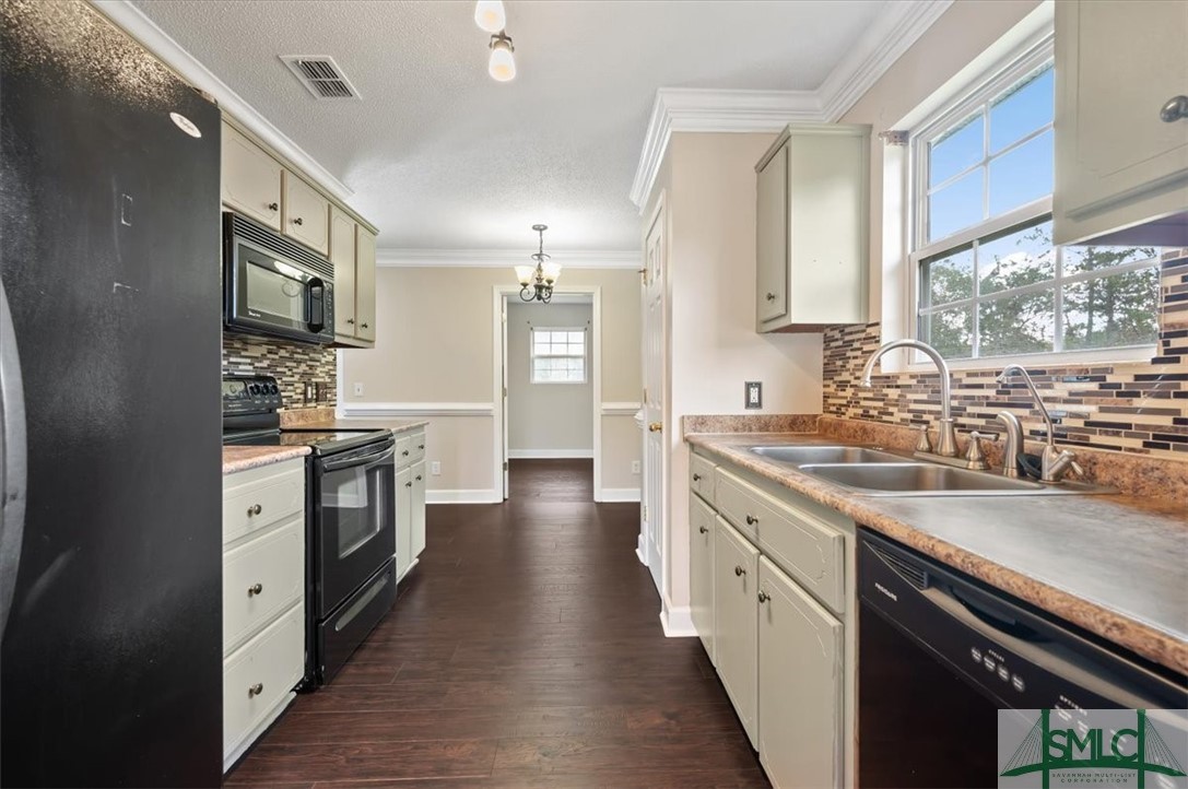 391 Hawk Hammock Road Springfield, GA 31329 - Photo 21 of 46