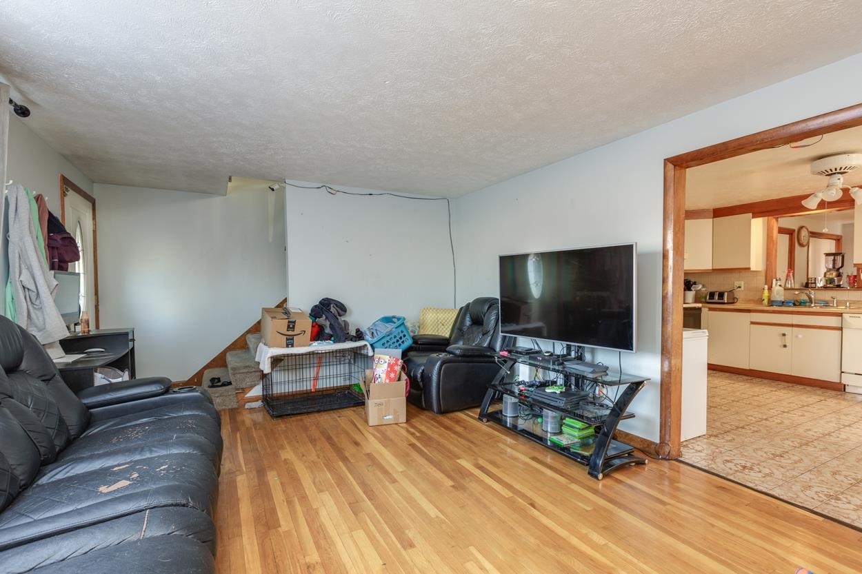 23-cd Hunt Street Nashua, NH 03060 - Photo 12 of 34