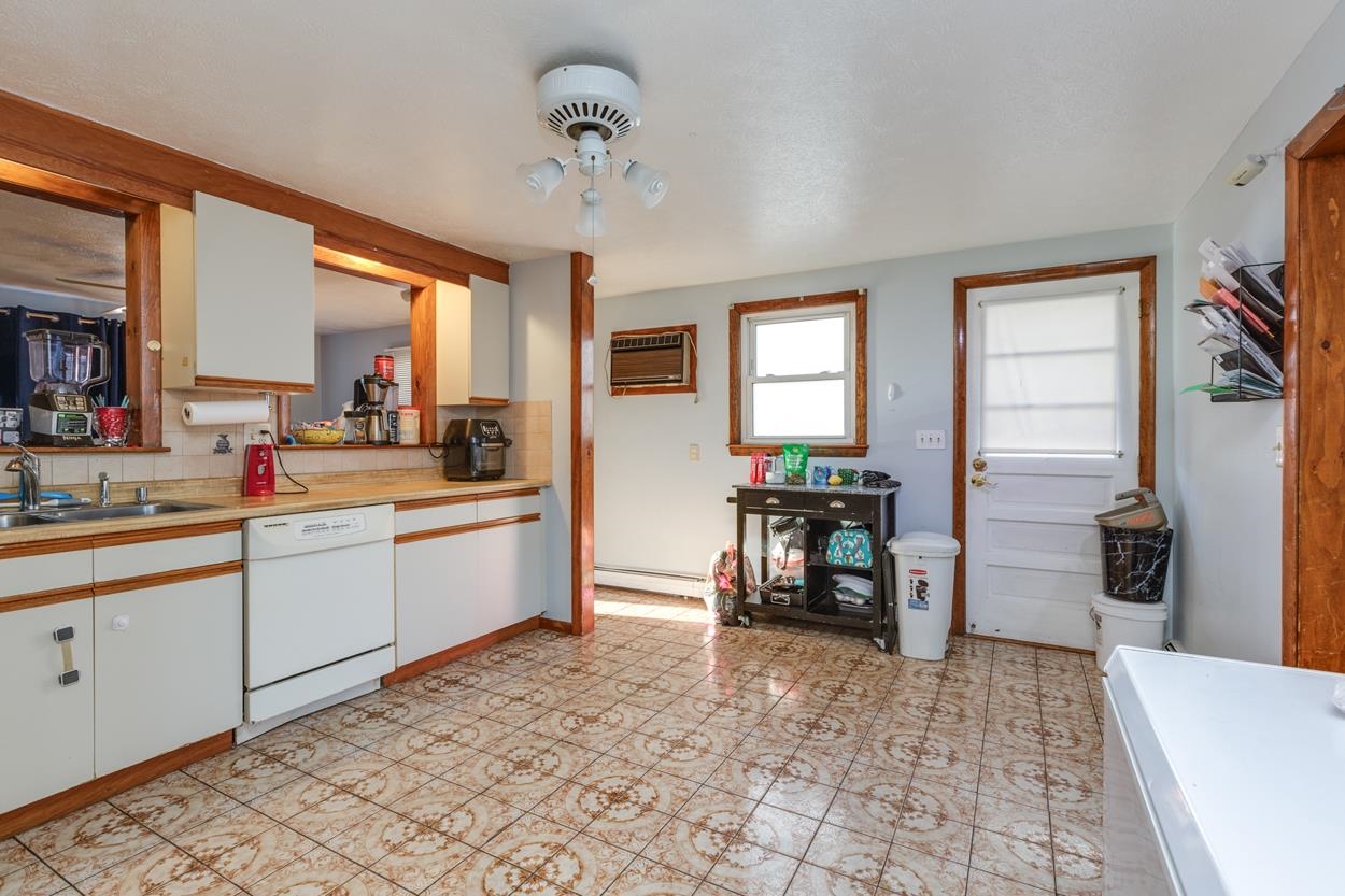 23-cd Hunt Street Nashua, NH 03060 - Photo 15 of 34