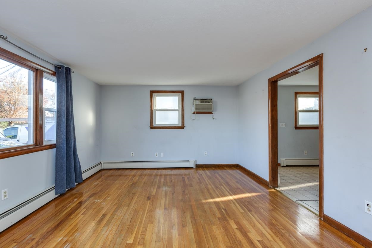 23-cd Hunt Street Nashua, NH 03060 - Photo 2 of 34