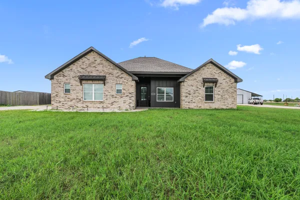 $499,000 | 15769 County Road 272, East Bernard, TX 77435