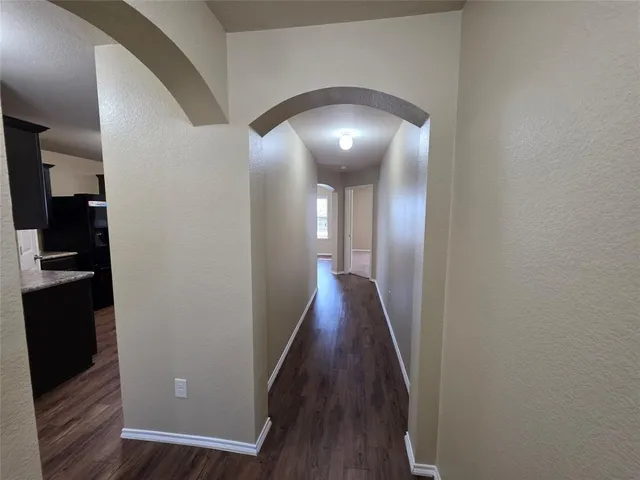 $2,400 | 237 Thoroughbred Street, Waxahachie, TX 75165