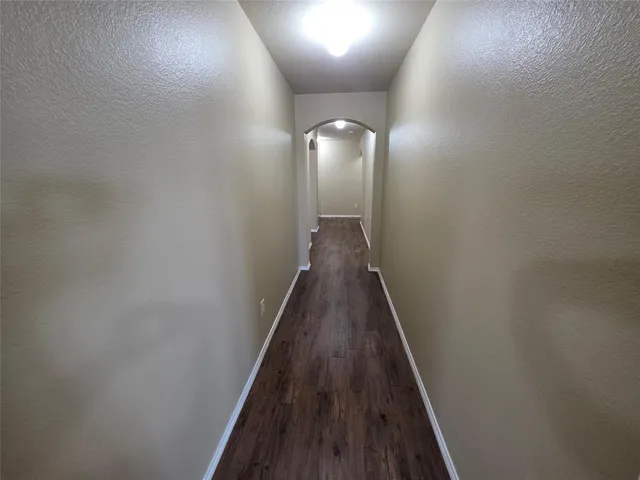 $2,400 | 237 Thoroughbred Street, Waxahachie, TX 75165