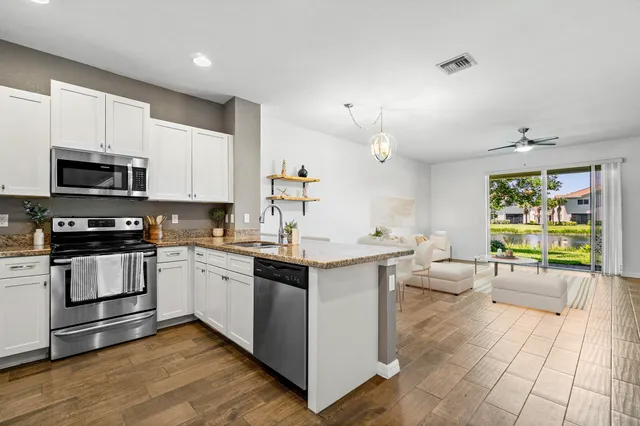 $385,000 | 1198 Paisley Court, Lake Worth Beach, FL 33461