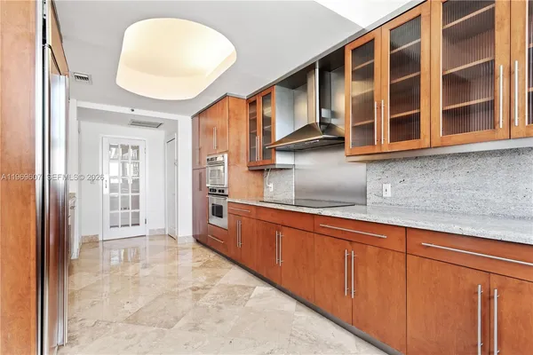 $10,500 | 1000 Venetian Way, Unit 301, Miami, FL 33139