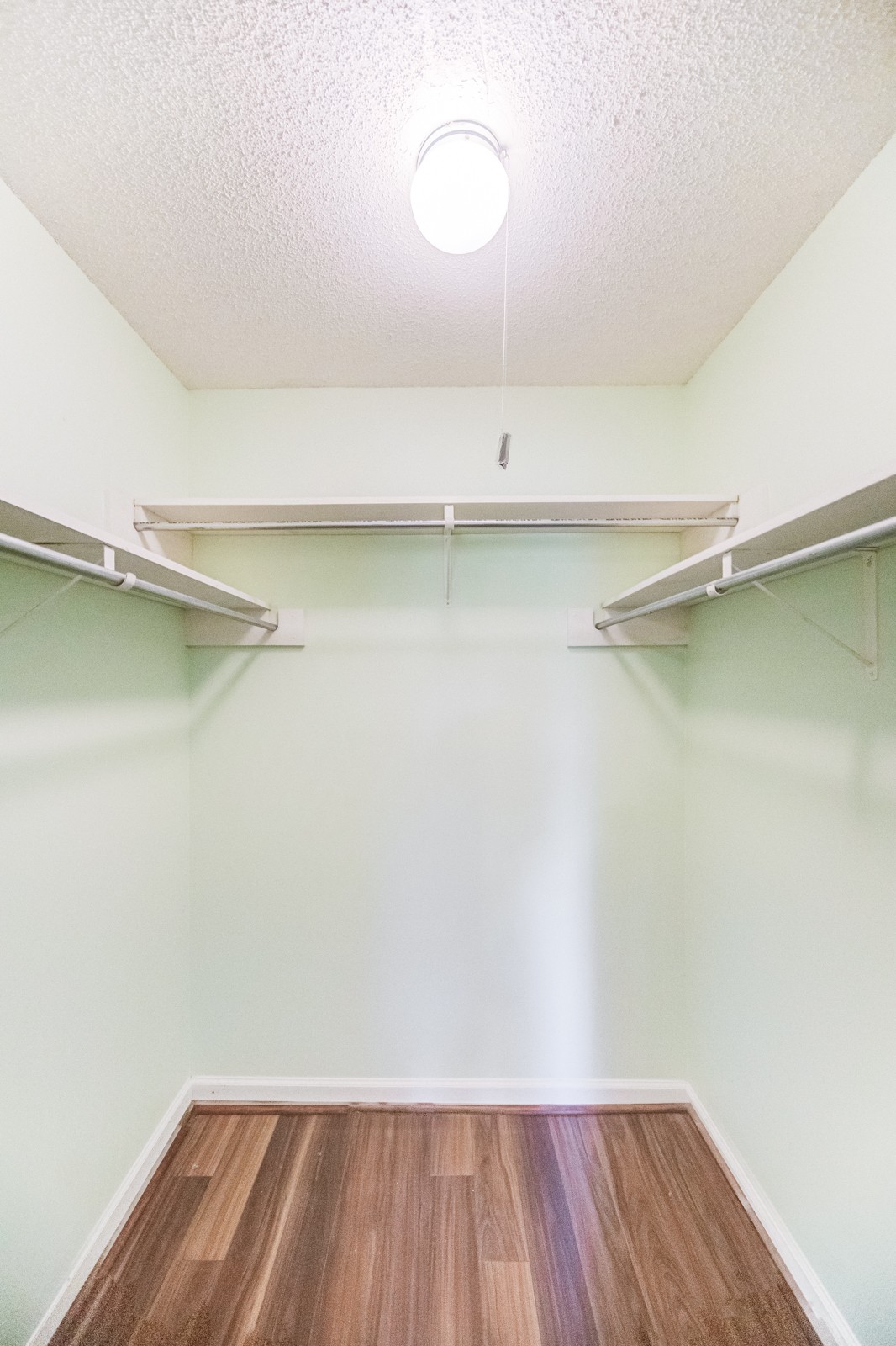 200 Sanders Ferry Road, Unit 1209 Hendersonville, TN 37075 - Photo 13 of 27 a view of a room with wooden floor