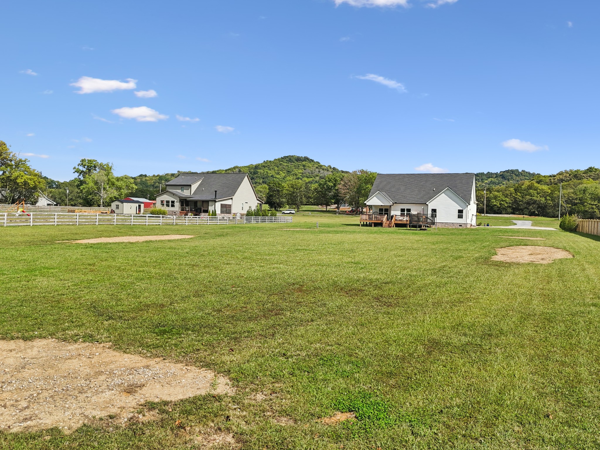 12725 North Milton Road Milton, TN 37118 - Photo 49 of 54 a view of a big yard with table and chairs