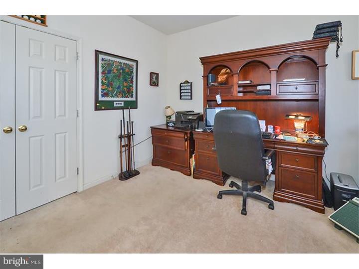 1998 Knight Road Green Lane, PA 18054 - Photo 11 of 25 Office / Study