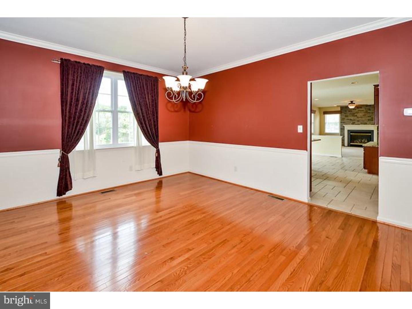 1998 Knight Road Green Lane, PA 18054 - Photo 8 of 25 Dining Room