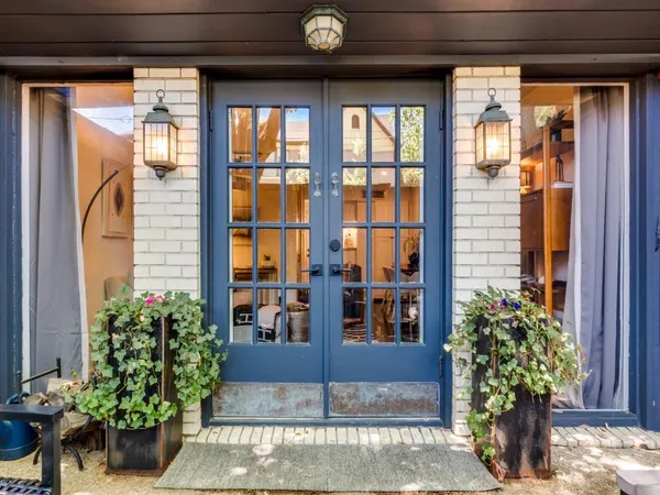 $385,000 | 3639 Hawthorne Avenue, Dallas, TX 75219