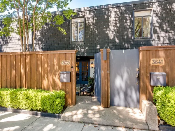 $385,000 | 3639 Hawthorne Avenue, Dallas, TX 75219
