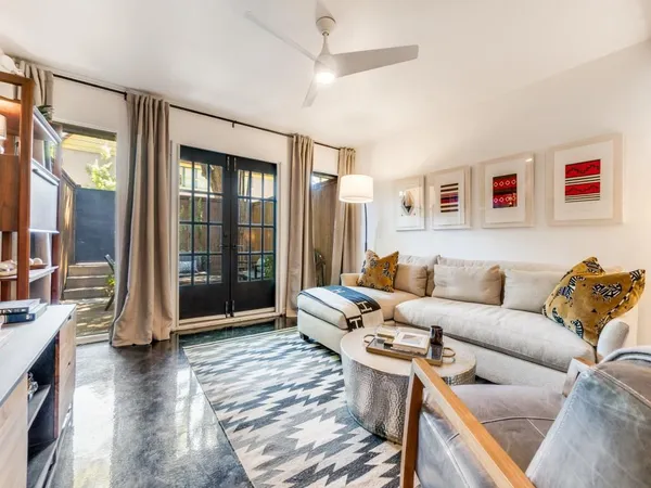 $385,000 | 3639 Hawthorne Avenue, Dallas, TX 75219