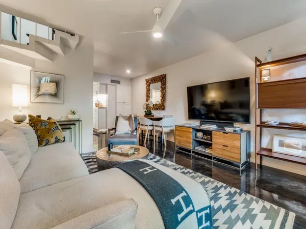$385,000 | 3639 Hawthorne Avenue, Dallas, TX 75219